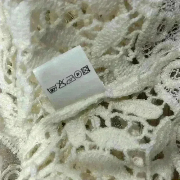 Blanc du Nil Sheer White Crochet Lace Sleeveless Top Swim Cover Up Fringe Size M - Picture 7 of 8